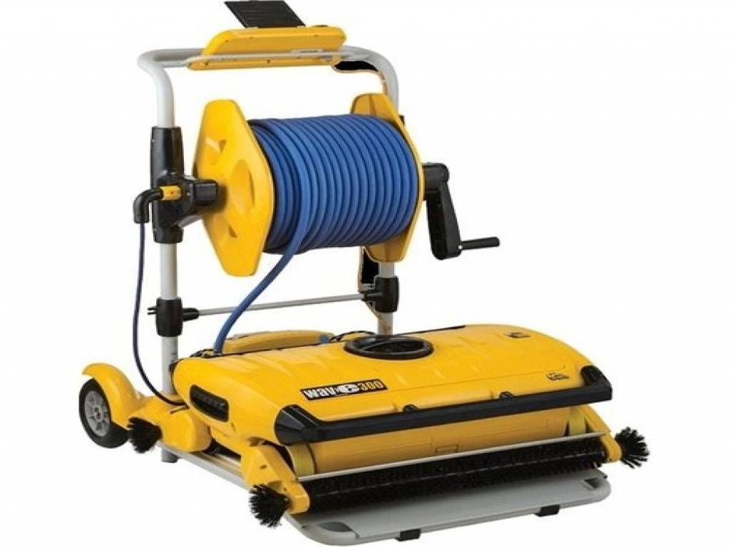 DOLPHIN “WAVE 300 XL” AUTOMATIC POOL CLEANER