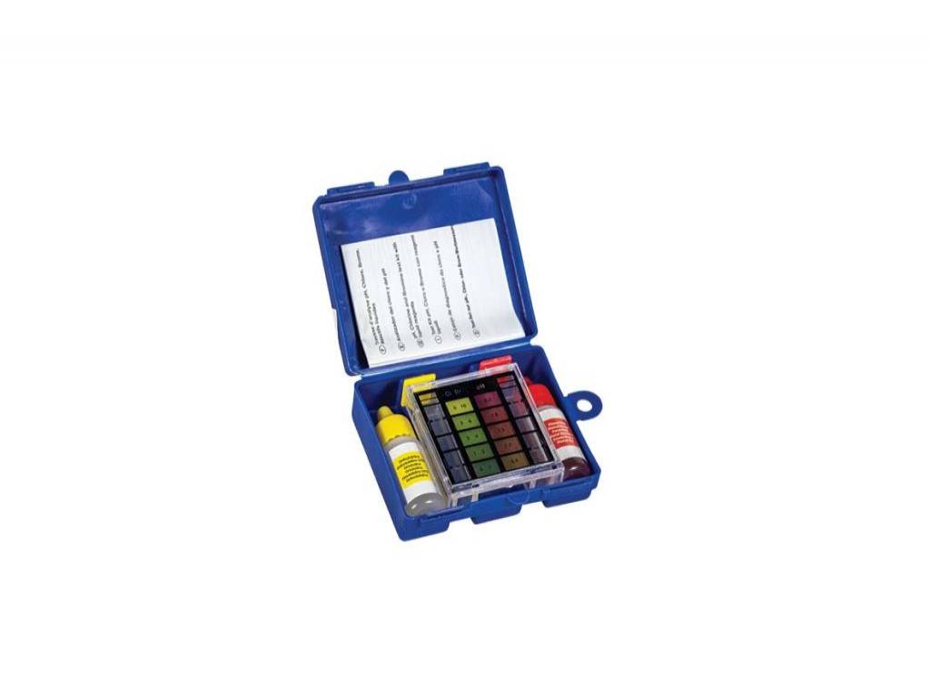 TEST KIT FOR CHLORINE AND pH WITH LIQUID REAGENTS